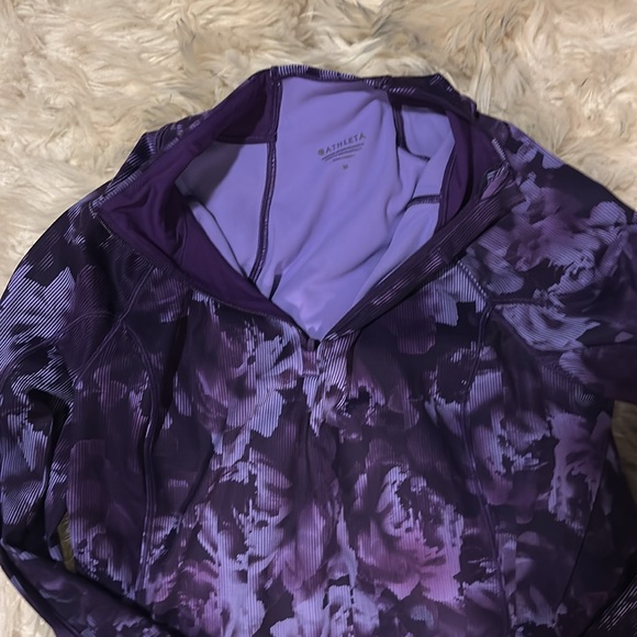 Athleta Rainier 1/2 zip - Picture 5 of 8